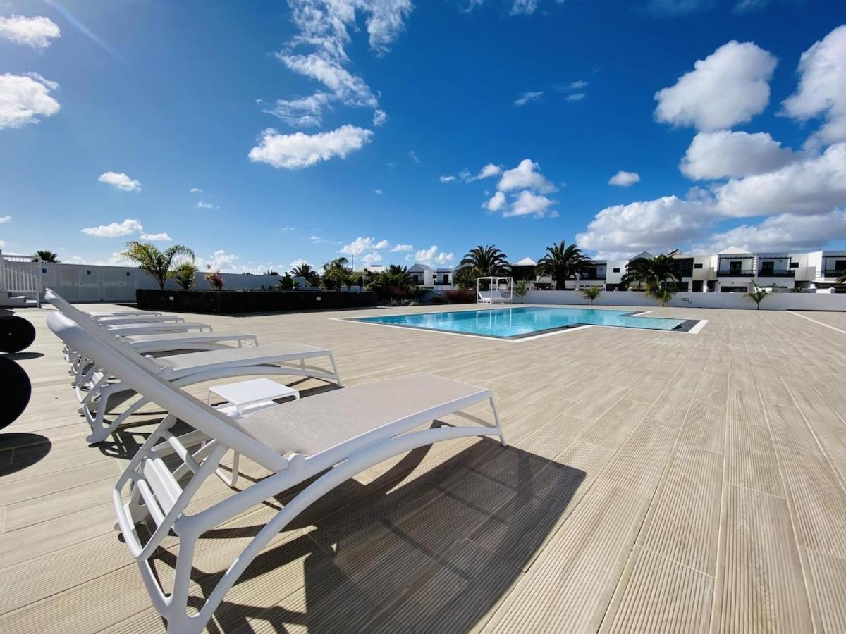 Senator 225 Lanzarote Apartment Costa Teguise Exterior photo